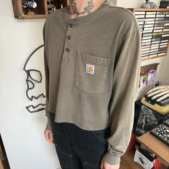 Carhartt Winter Moss Cropped Boxy L/S Henley Pocket Tee K128 G39 ~ Size S - Picture 3 of 6